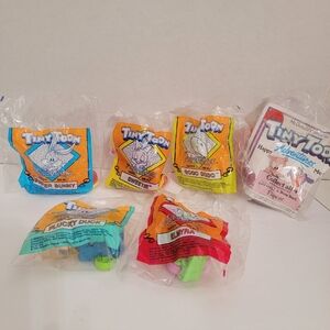 Vintage McDonalds Tiny Toons Baby Looney Toon Adventures Happy Meal 1992 Lot New
